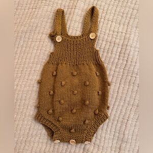 Popcorn crocheted romper for baby boy or girl 6/12m